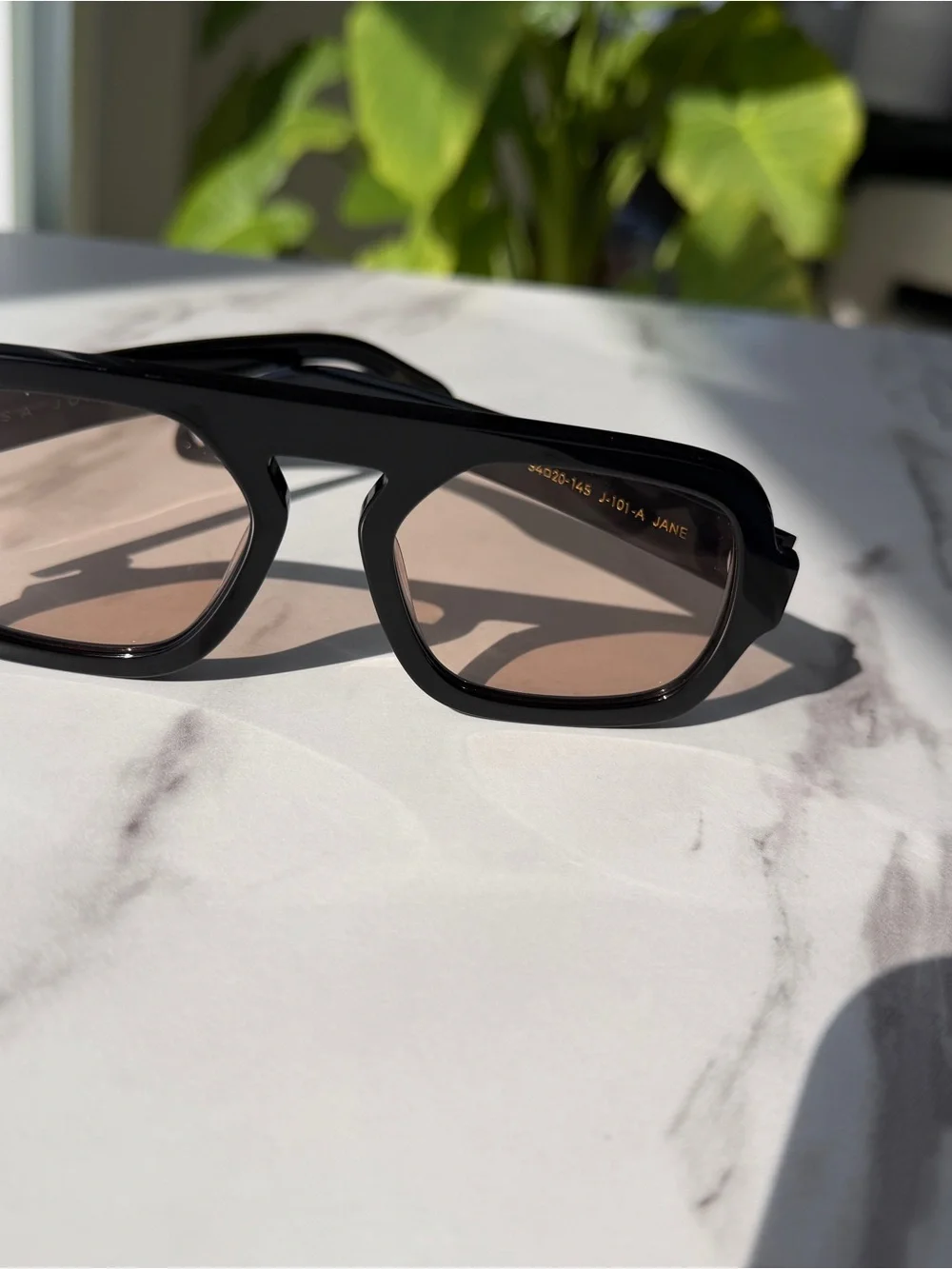 Elisa Johnson stylish black